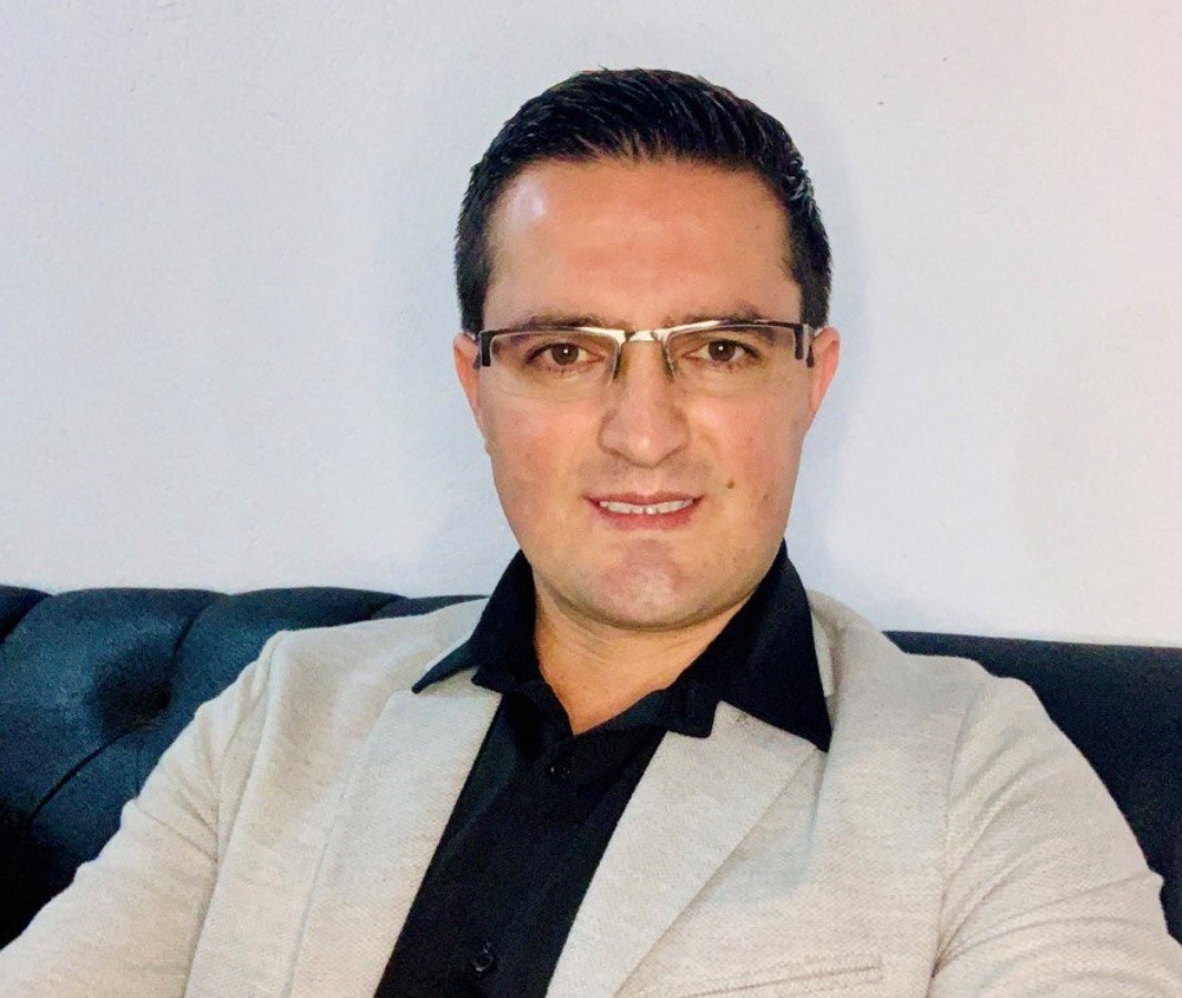 Mario Quesada Mena